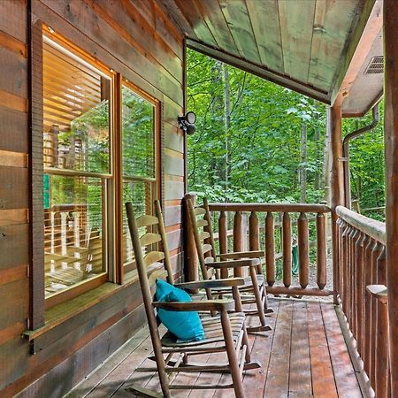 Brave Eagle Cabin Sevierville Buitenkant foto
