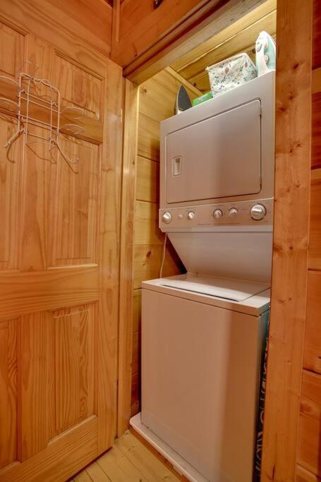 Brave Eagle Cabin Sevierville Kamer foto