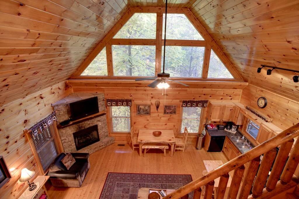 Brave Eagle Cabin Sevierville Kamer foto
